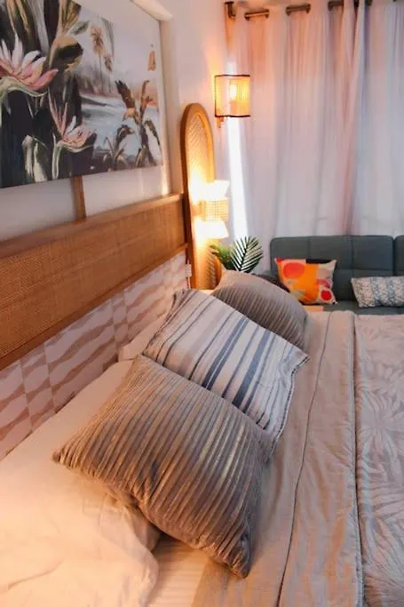 Seashore Waikiki Studio 1 Block From A Beach No Resort Fees Honolulu United States